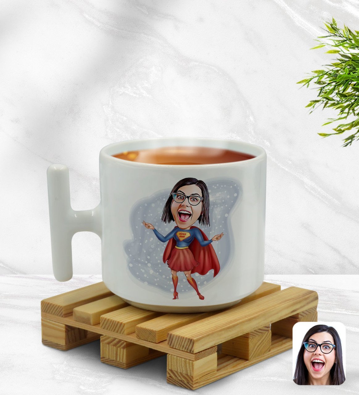 Kişiye Özel Süper Anne Karikatürlü T Kulplu Beyaz Middle Kupa Bardak-1