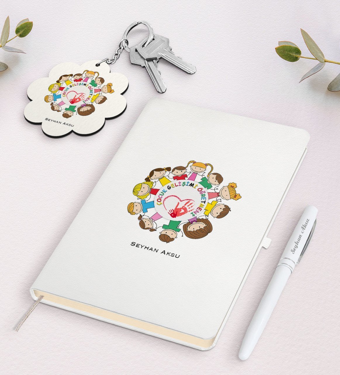 Kişiye Özel Çocuk Gelişimi Öğretmeni Beyaz Defter Kalem Ve Anahtarlık Hediye Seti-1