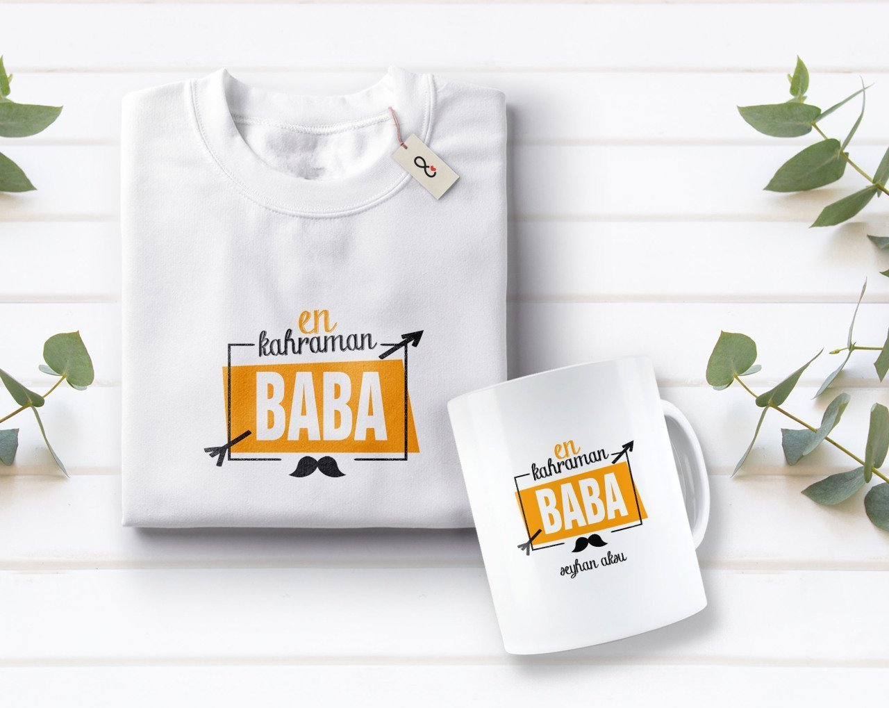 Kişiye Özel En Kahraman Baba Tasarımlı Beyaz Tişört ve Kupa Seti-2
