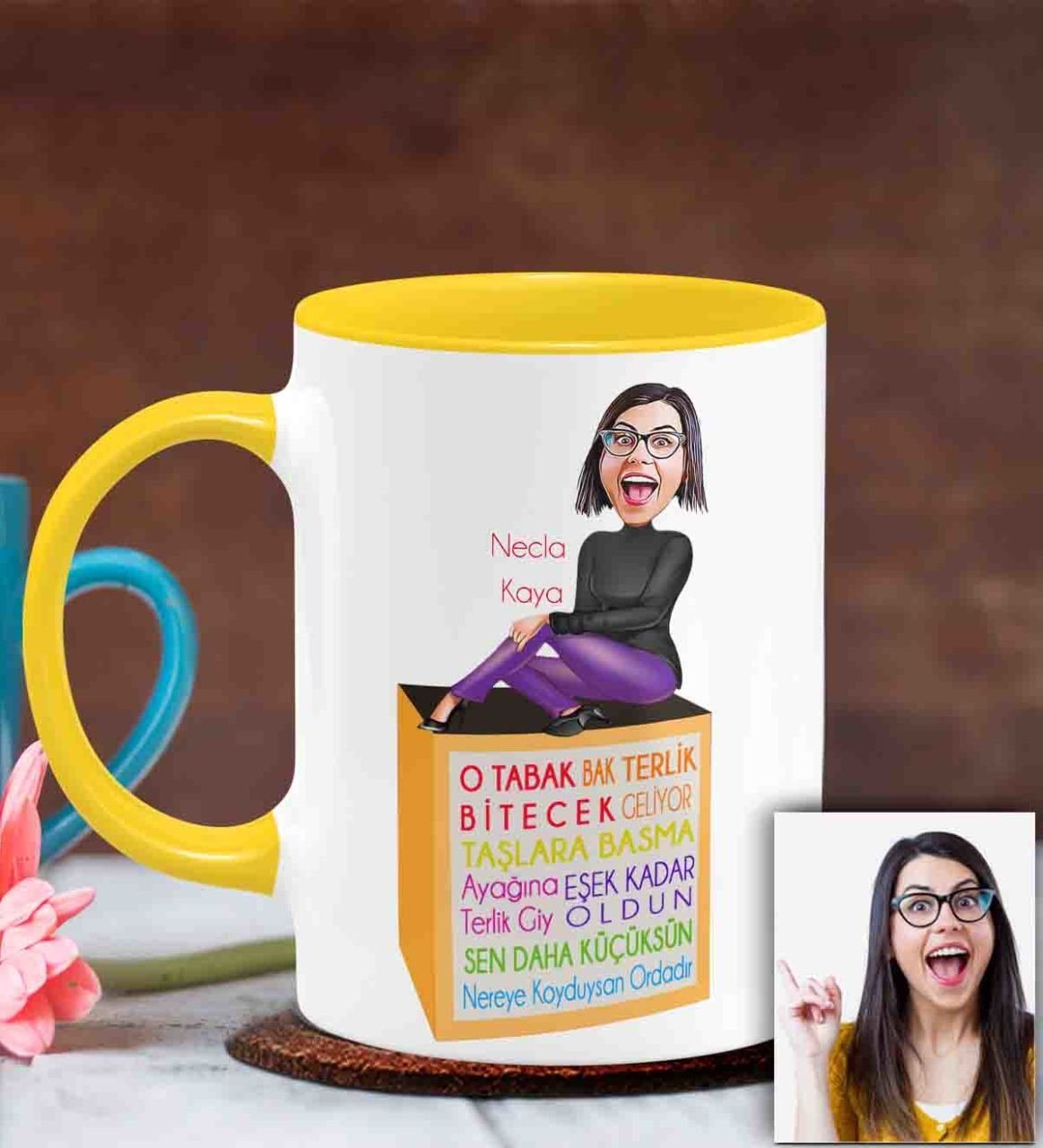 Kişiye Özel Anneler Günü Temalı Karikatürlü Sarı Kupa Bardak SA5