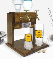 Kişiye Özel Renkli Baskılı İnsan İki Şeyi Saklayamaz Tasarımlı İkili Rakı Bardağı ve Çift Musluklu Doğal Ahşap Rakı Standı-1