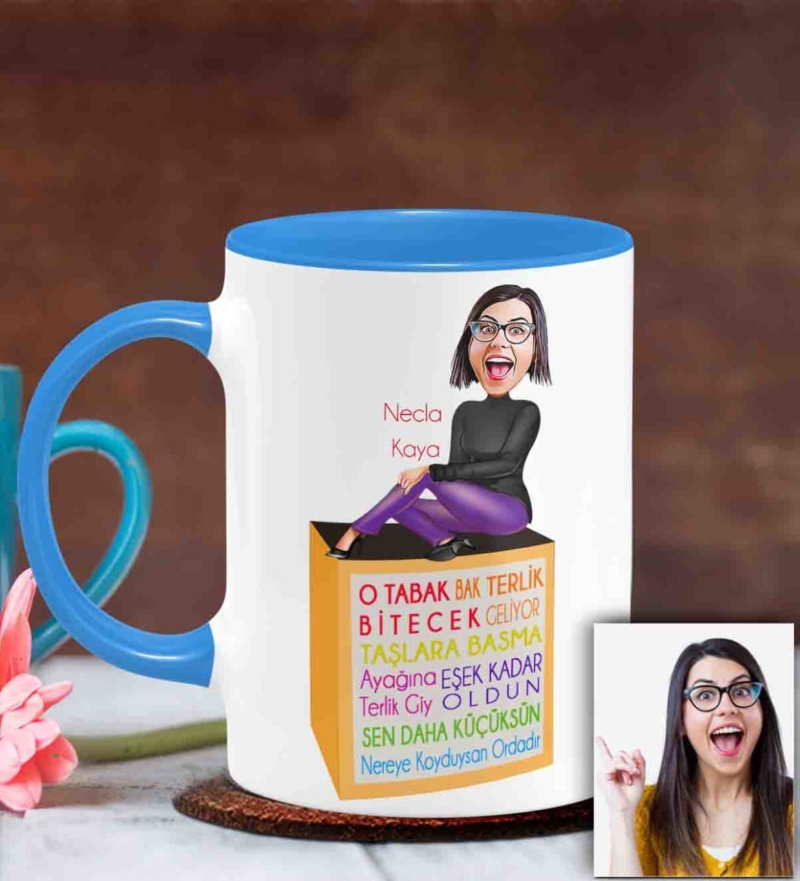 Kişiye Özel Anneler Günü Temalı Karikatürlü Mavi Kupa Bardak M5