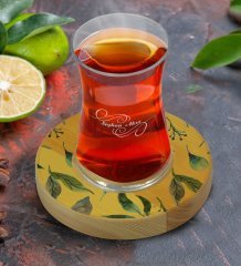 Kişiye Özel Yapraklar Tasarımlı Doğal Ahşap Tabaklı Heybeli Çay Bardağı Model 4