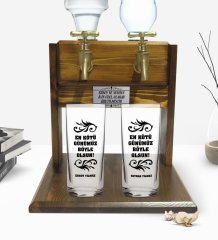 Kişiye Özel Renkli Baskılı En Kötü Günümüz Böyle Olsun Tasarımlı İkili Rakı Bardağı ve Çift Musluklu Doğal Ahşap Rakı Standı-1