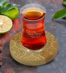 Kişiye Özel Retro Motif Tasarımlı Doğal Ahşap Tabaklı Heybeli Çay Bardağı Model 14