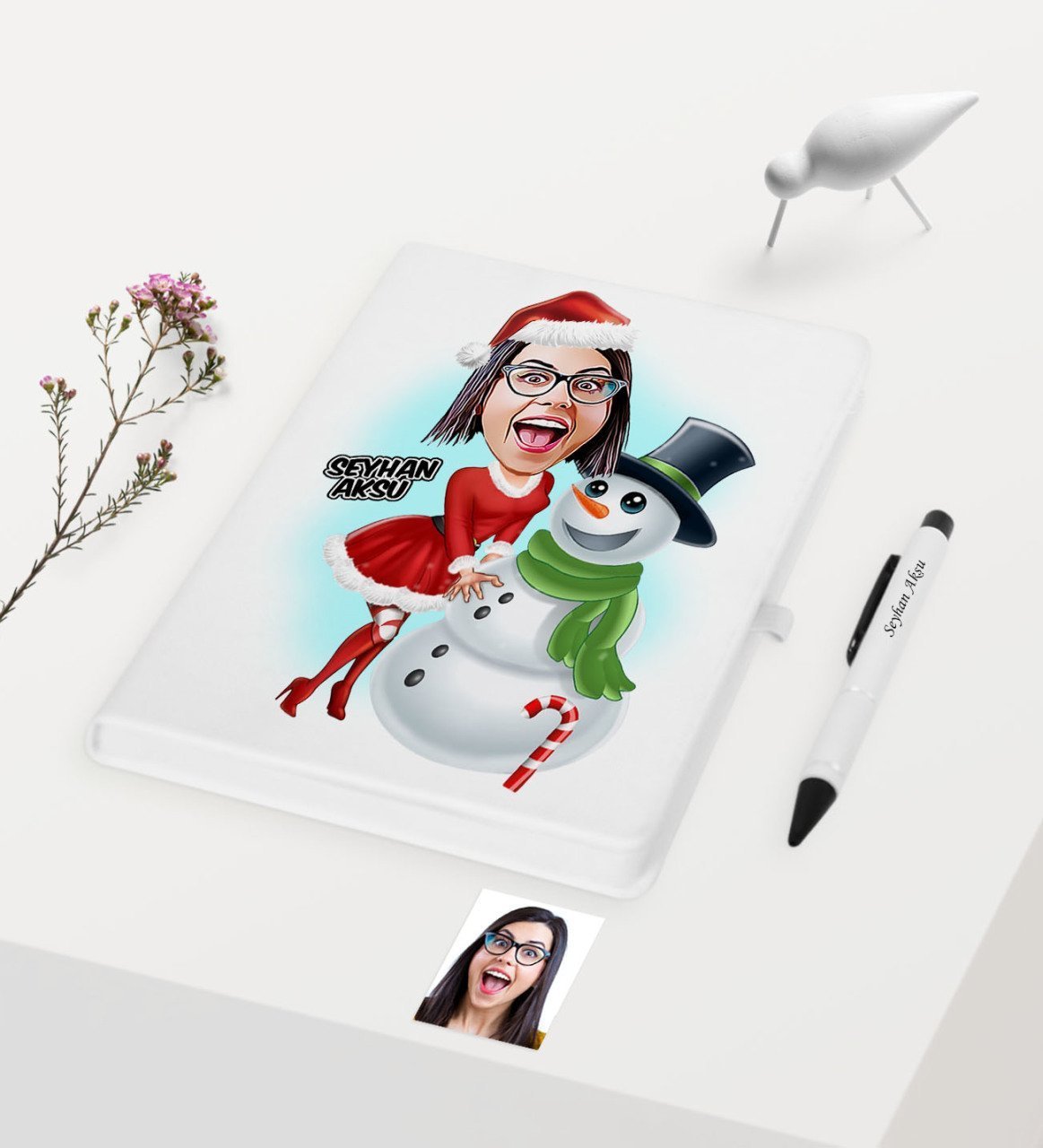 Kişiye Özel Yılbaşı Temalı Bayan Karikatürlü Beyaz Defter Kalem Seti - 3