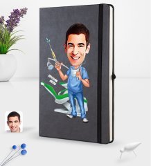 Kişiye Özel Erkek Diş Hekimi Karikatürlü Siyah Termo Deri Defter 16x24cm Model 4