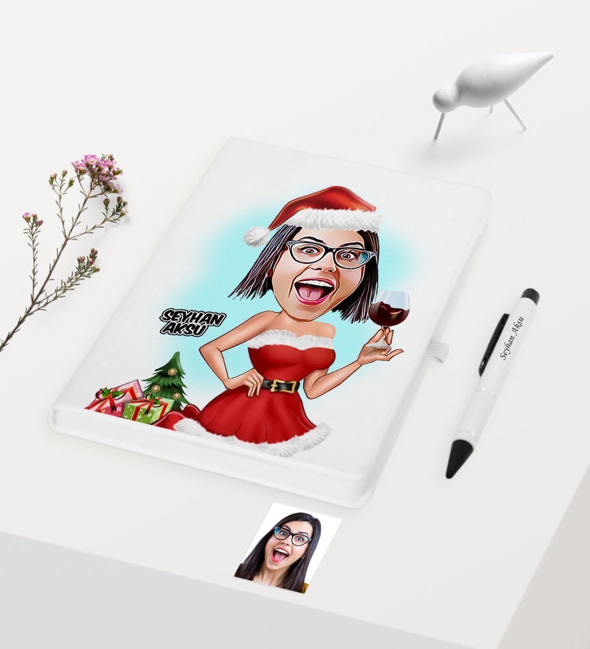 Kişiye Özel Yılbaşı Temalı Bayan Karikatürlü Beyaz Defter Kalem Seti - 2