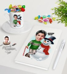 Kişiye Özel Erkek Yeni Yıl Karikatürlü Beyaz Defter Kalem Türk Kahvesi Fincanı ve Haribo Şeker Hediye Seti-5