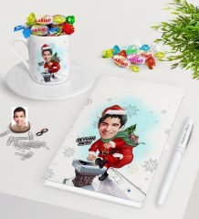 Kişiye Özel Erkek Yeni Yıl Karikatürlü Beyaz Defter Kalem Türk Kahvesi Fincanı ve Haribo Şeker Hediye Seti-2