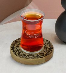 Kişiye Özel Retro Motif Tasarımlı Doğal Ahşap Tabaklı Heybeli Çay Bardağı Model 6