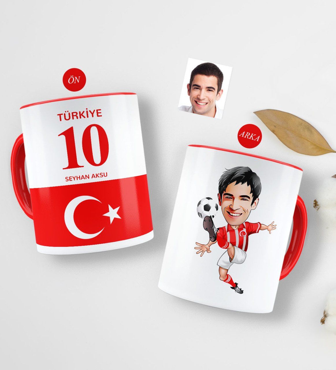 Kişiye Özel Türkiye Milli Takım Formalı Futbolcu Karikatürlü Kırmızı Kupa Bardak-2