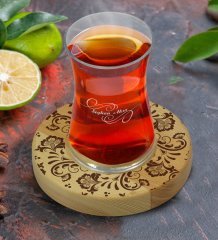 Kişiye Özel Retro Motif Tasarımlı Doğal Ahşap Tabaklı Heybeli Çay Bardağı Model 3