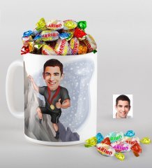 Kişiye Özel Bay Dağcı Karikatürlü Kupa ve Haribo Şeker Hediye Seti-1