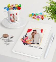 Kişiye Özel İsimli Fotoğraflı Beyaz Defter Kalem Türk Kahvesi Fincanı ve Haribo Şeker Hediye Seti-27