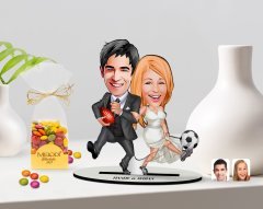 Kişiye Özel Sevgililer Karikatürlü 3D Ahşap Biblo ve Çikolatalı Renkli Bonbon Draje Hediye Seti-15