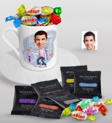 Kişiye Özel Bay Elektrik Mühendisi Karikatürlü Türk Kahvesi Fincanı Selamlique Karışık Türk Kahvesi ve Haribo Şeker Hediye Seti-1