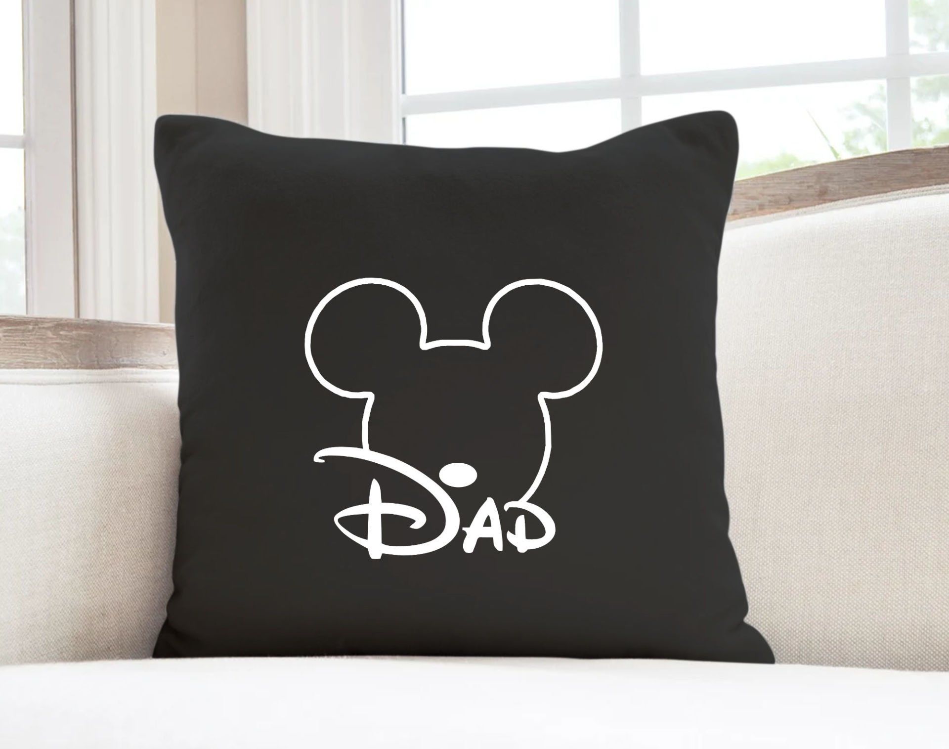 BK Gift Disney Tasarımlı Premium Kumaş Siyah Kırlent Yastık, Ev Hediyesi, Ev Dekorasyonu, Dekoratif Hediye-2
