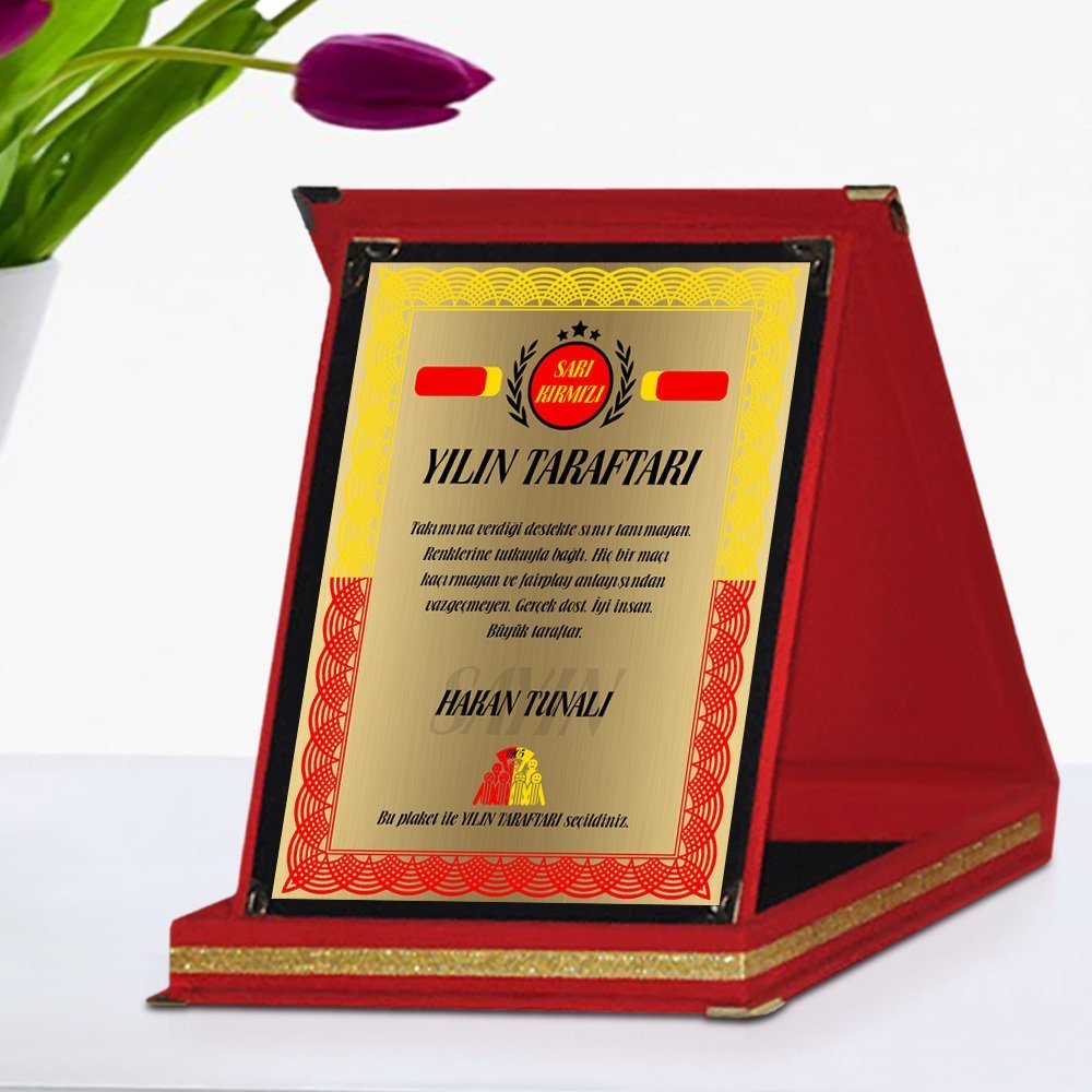 Kişiye Özel Sarı Kırmızı Yılın Taraftarı Kırmızı Plaket