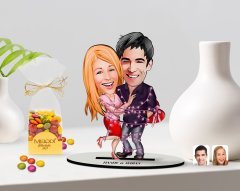 Kişiye Özel Sevgililer Karikatürlü 3D Ahşap Biblo ve Çikolatalı Renkli Bonbon Draje Hediye Seti-2