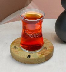 Kişiye Özel Modern Art Tasarımlı Doğal Ahşap Tabaklı Heybeli Çay Bardağı Model 5