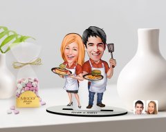Kişiye Özel Sevgililer Karikatürlü 3D Ahşap Biblo ve Çikolatalı Kalp Bonbon Draje Hediye Seti-57