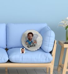 Kişiye Özel İsimli Erkek Antrenör Karikatürlü Yuvarlak Dekoratif Kırlent Yastık-1