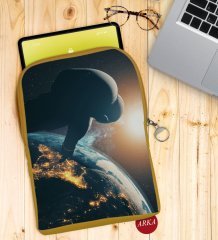 BK Gift Dünya Tasarımlı Taşınabilir Koruyucu Tablet Kılıfı & Organizer Çanta - Sarı-1