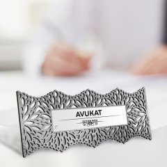Kişiye Özel Mesleki Avukat Ahşap Masa İsimliği (Model M10)