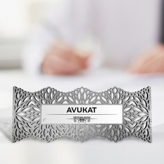 Kişiye Özel Mesleki Avukat Ahşap Masa İsimliği (Model M10)