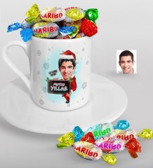 Kişiye Özel Erkek Yeni Yıl Karikatürlü Türk Kahvesi Fincanı ve Haribo Şeker Hediye Seti-1