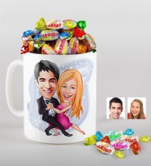 Kişiye Özel Sevgililer Karikatürlü Kupa ve Haribo Şeker Hediye Seti-13