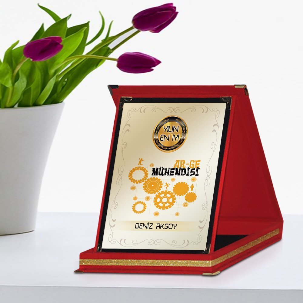 Kişiye Özel Yılın En İyi Ar-Ge Mühendisi Kırmızı Plaket Ödülü - 2