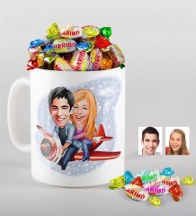 Kişiye Özel Sevgililer Karikatürlü Kupa ve Haribo Şeker Hediye Seti-11