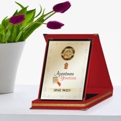 Kişiye Özel Yılın En İyi Apartman Yöneticisi Kırmızı Plaket Ödülü