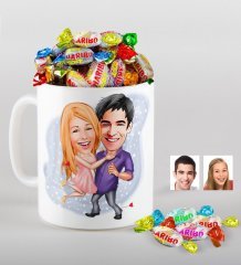 Kişiye Özel Sevgililer Karikatürlü Kupa ve Haribo Şeker Hediye Seti-3