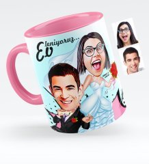 Kişiye Özel Evleniyoruz Karikatürlü Pembe Kupa Bardak - 2