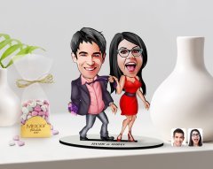 Kişiye Özel Sevgililer Karikatürlü 3D Ahşap Biblo ve Çikolatalı Kalp Bonbon Draje Hediye Seti-4