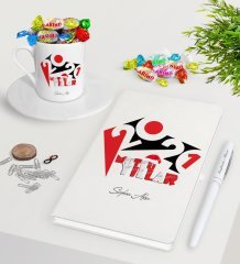 BK Gift Kişiye Özel 2023 Mutlu Yıllar Beyaz Defter Kalem Türk Kahvesi Fincanı ve Haribo Şeker Hediye Seti-13