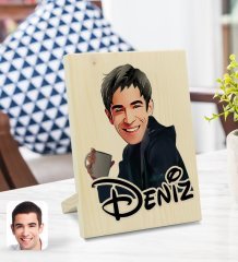 Kişiye Özel İsimli Erkek Karikatürlü Dekoratif Ahşap Çerçeve Model 63