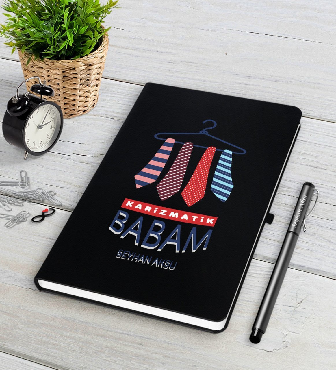 Kişiye Özel Karizmatik Babam Siyah Defter Kalem Seti