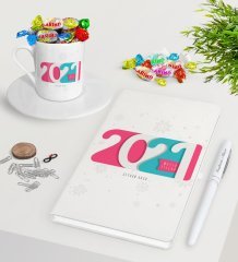 BK Gift Kişiye Özel 2023 Mutlu Yıllar Beyaz Defter Kalem Türk Kahvesi Fincanı ve Haribo Şeker Hediye Seti-6
