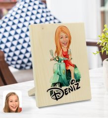 Kişiye Özel İsimli Kadın Karikatürlü Dekoratif Ahşap Çerçeve Model 24