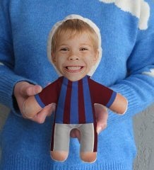 Kişiye Özel Fotoğraflı Çocuk Bordo Mavi Futbolcu Bebek Yastık-1