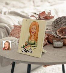 Kişiye Özel İsimli Kadın Grafik Tasarımcı Karikatürlü Dekoratif Ahşap Çerçeve Model 1