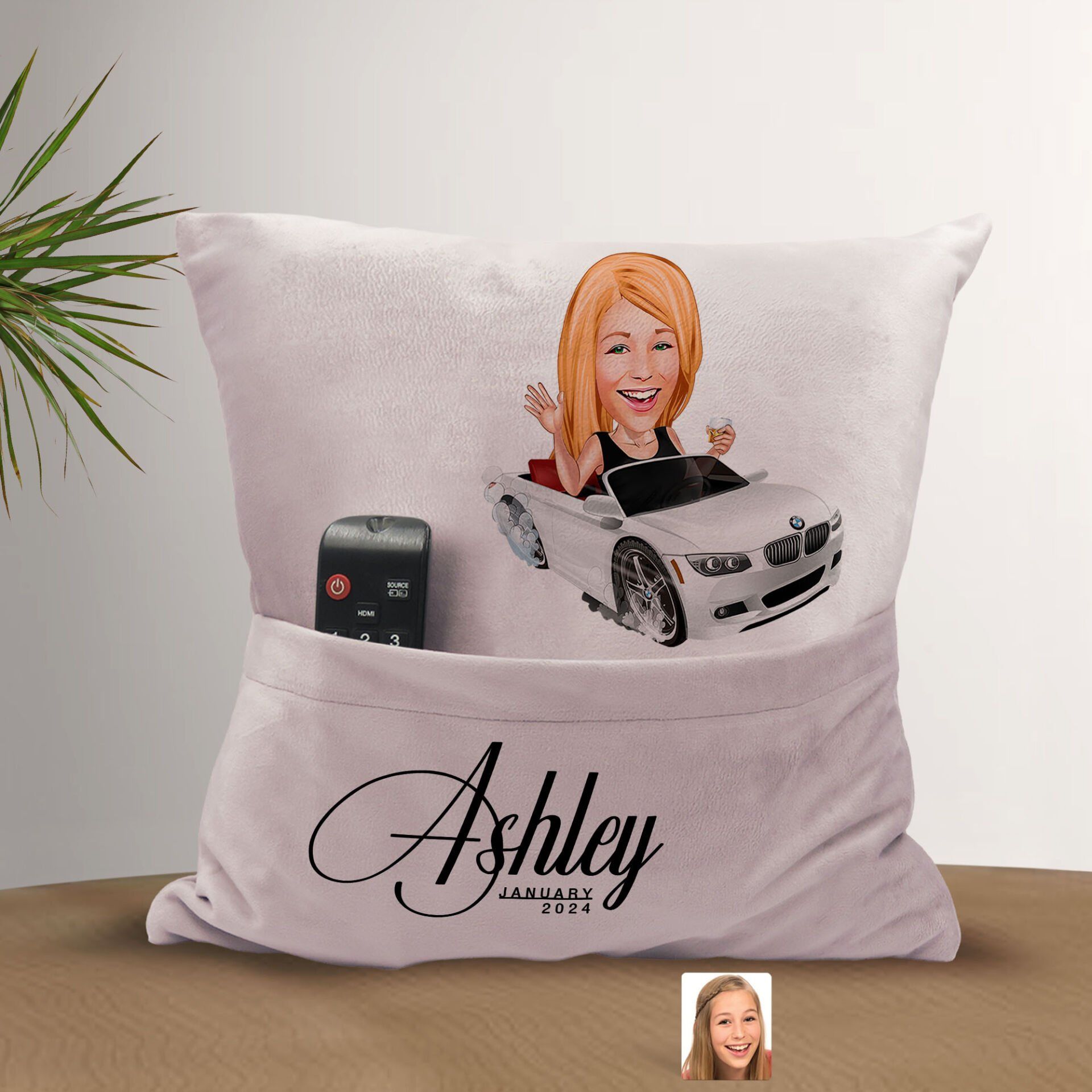 BK Gift Kişiye Özel Anne Karikatür Tasarımlı Organizer Kumanda ve Atıştırmalık Cepli Pembe Kırlent Yastık-3 Arkadaşa Hediye, Cepli Yastık