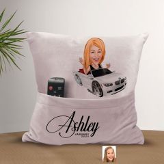 BK Gift Kişiye Özel Anne Karikatür Tasarımlı Organizer Kumanda ve Atıştırmalık Cepli Pembe Kırlent Yastık-3 Arkadaşa Hediye, Cepli Yastık