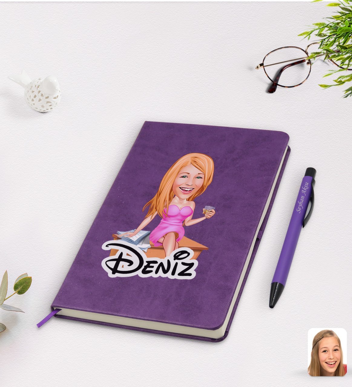 Kişiye Özel Kadın Patron Karikatürlü Mor Termo Deri Defter Kalem Seti Model 7