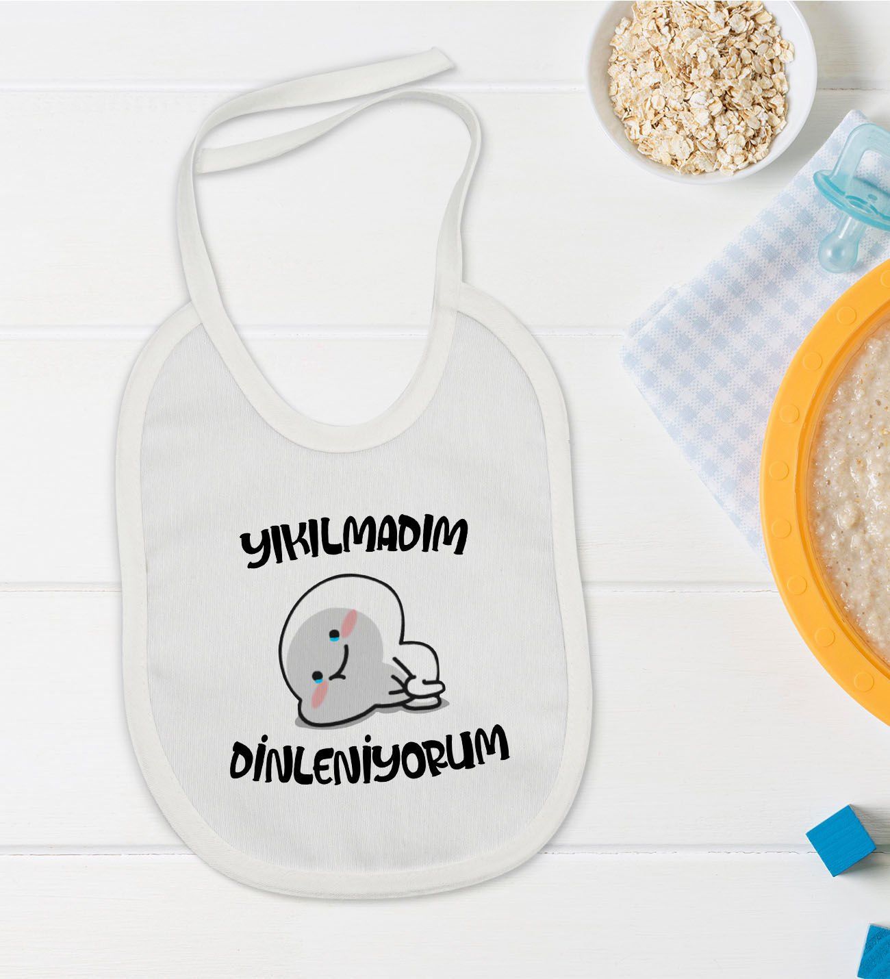 BK Kids Yıkılmadım Dinleniyorum Tasarımlı Beyaz Bebek Mama Önlüğü-1