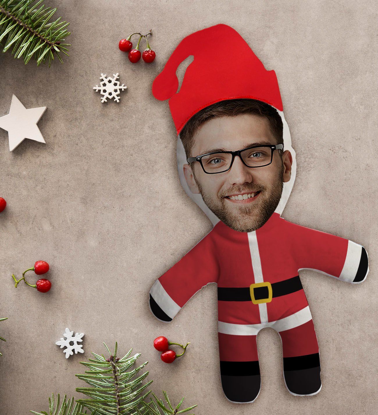 BK Gift Kişiye Özel Fotoğraflı Yılbaşı Kostümlü Erkek Bebek Yastık-1